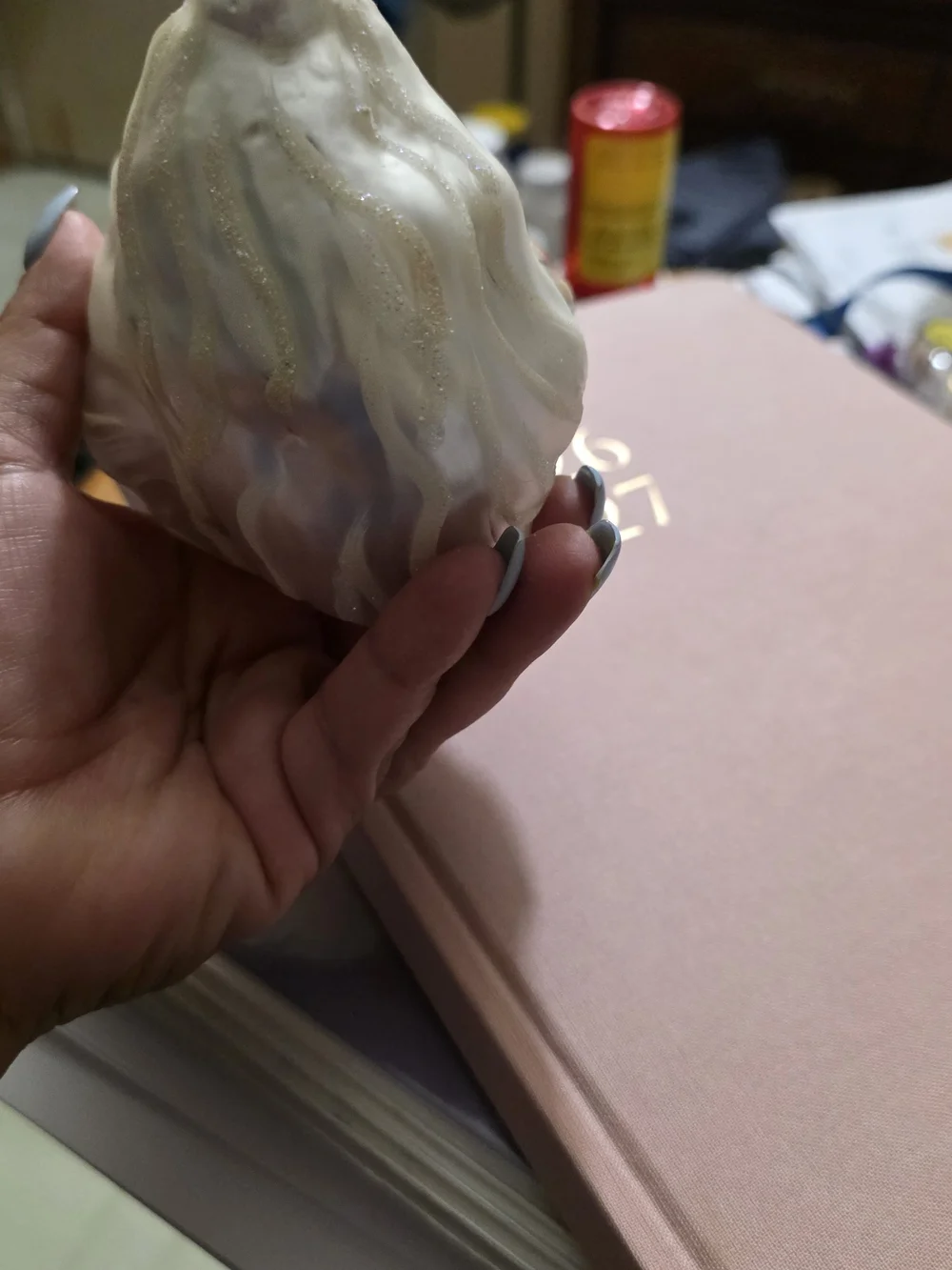 Holland Mold festive hand